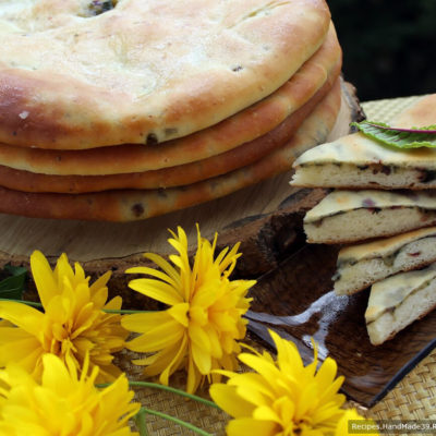 Цахараджин – осетинский пирог со свекольными листьями и сыром