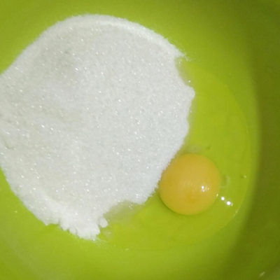 Яйцо с сахаром