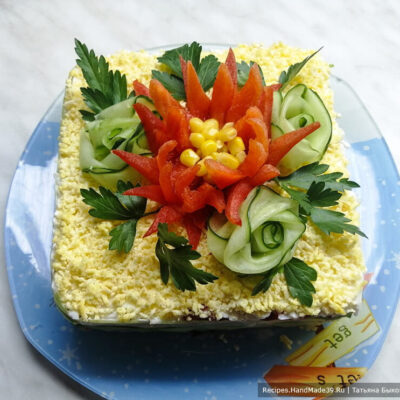 Салат с крабовыми палочками и кукурузой – пошаговый кулинарный рецепт с фото