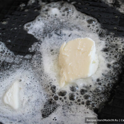 Пирог с капустой на кефире – фото шаг 1. Топлёное масло для приготовления начинки 