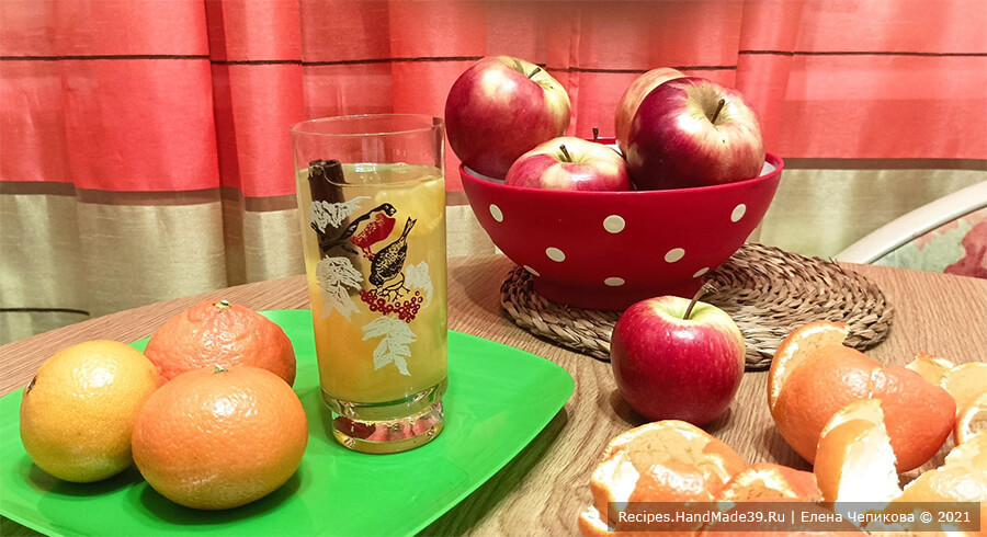 Компот из мандаринов и яблок с корицей – секрет вкусного напитка