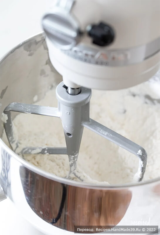 Итальянское свадебное печенье – фото шаг 1. Приготовление печенья. Соединить муку, сахарную пудру, разрыхлитель для теста. Смешать миксером на низкой скорости