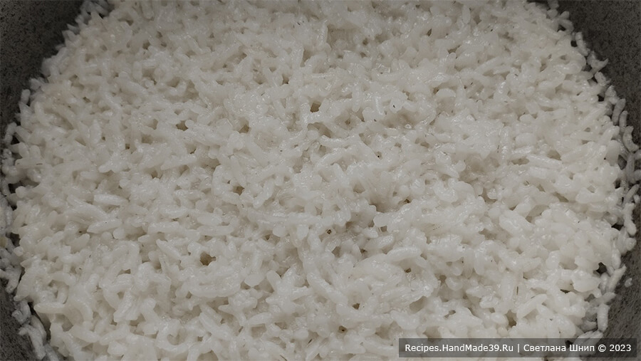Картофельно-рисовые котлеты – фото шаг 1. Рис отварить в подсоленной воде до готовности