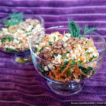Витаминный салат с морковью и творогом