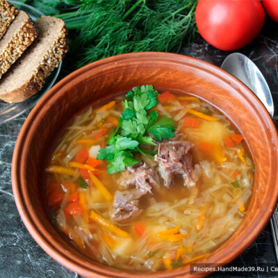 Щи с говядиной и свежей капустой